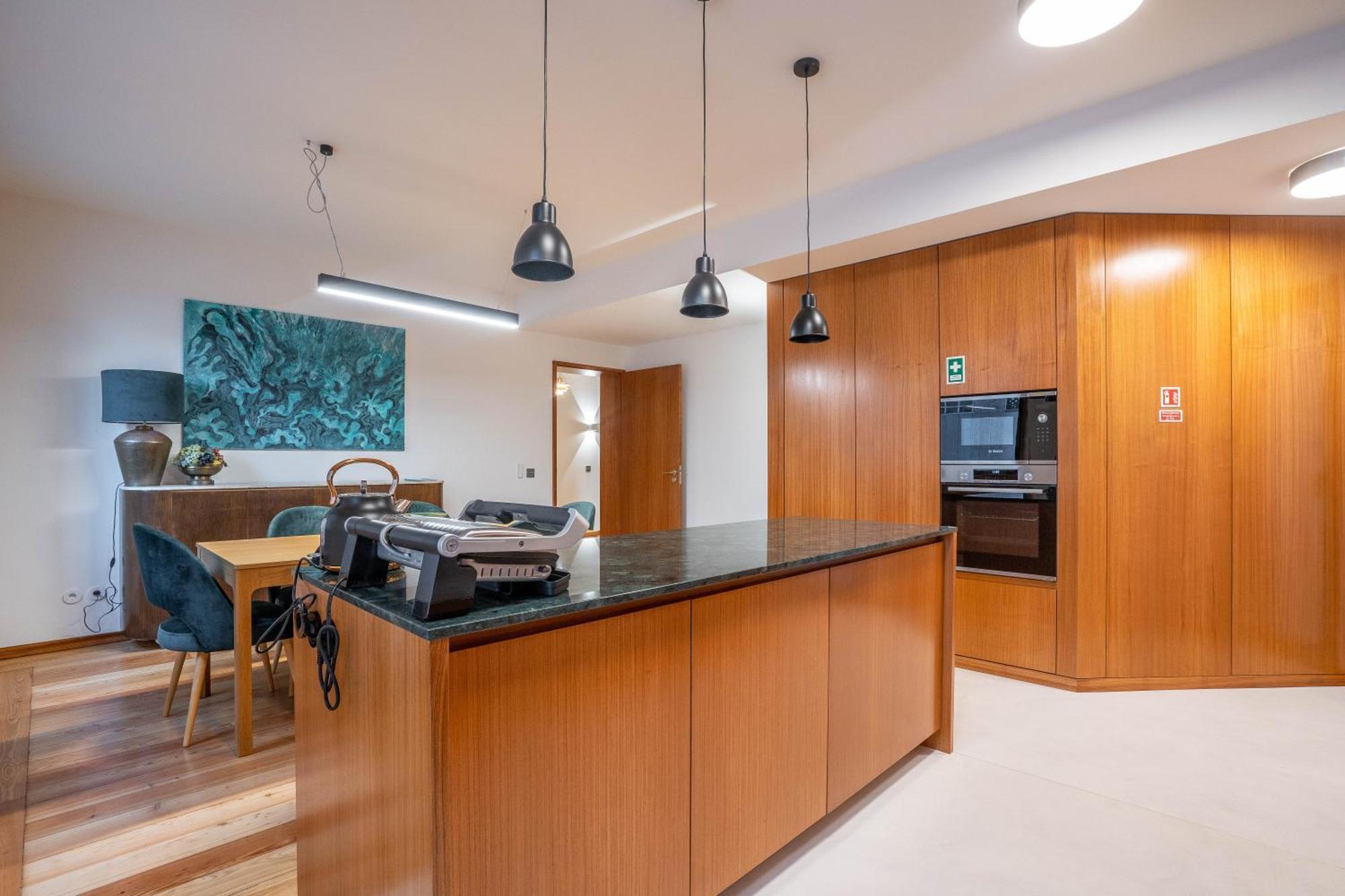 Sublime Downtown Retreat By Elsa Apartamento Porto Exterior foto