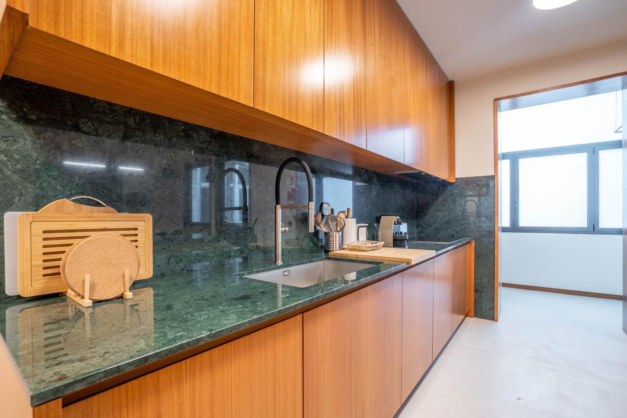 Sublime Downtown Retreat By Elsa Apartamento Porto Exterior foto