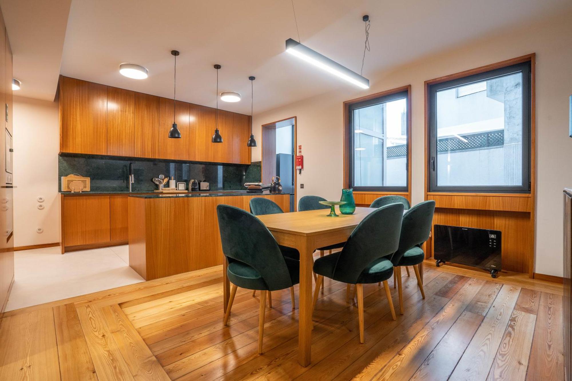 Sublime Downtown Retreat By Elsa Apartamento Porto Exterior foto